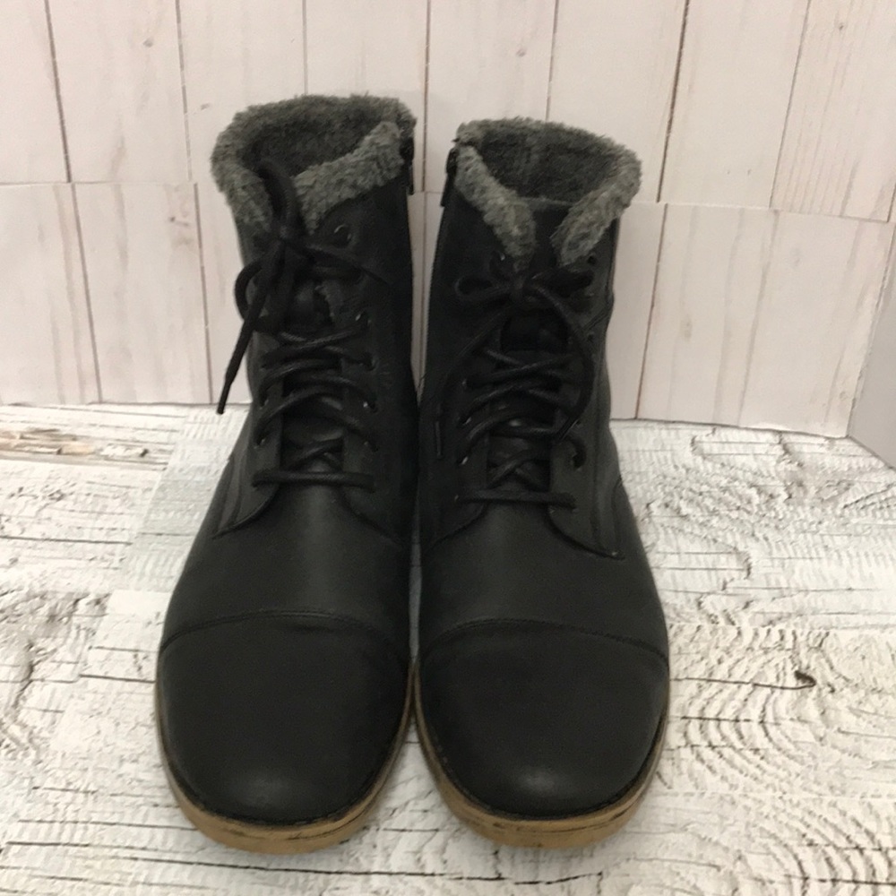 Steve Madden men’s black ankle lace up boots
